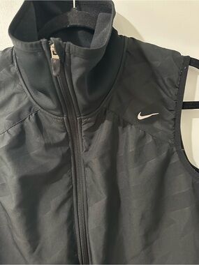 Nike Therma-Fit Black Insulated Vest